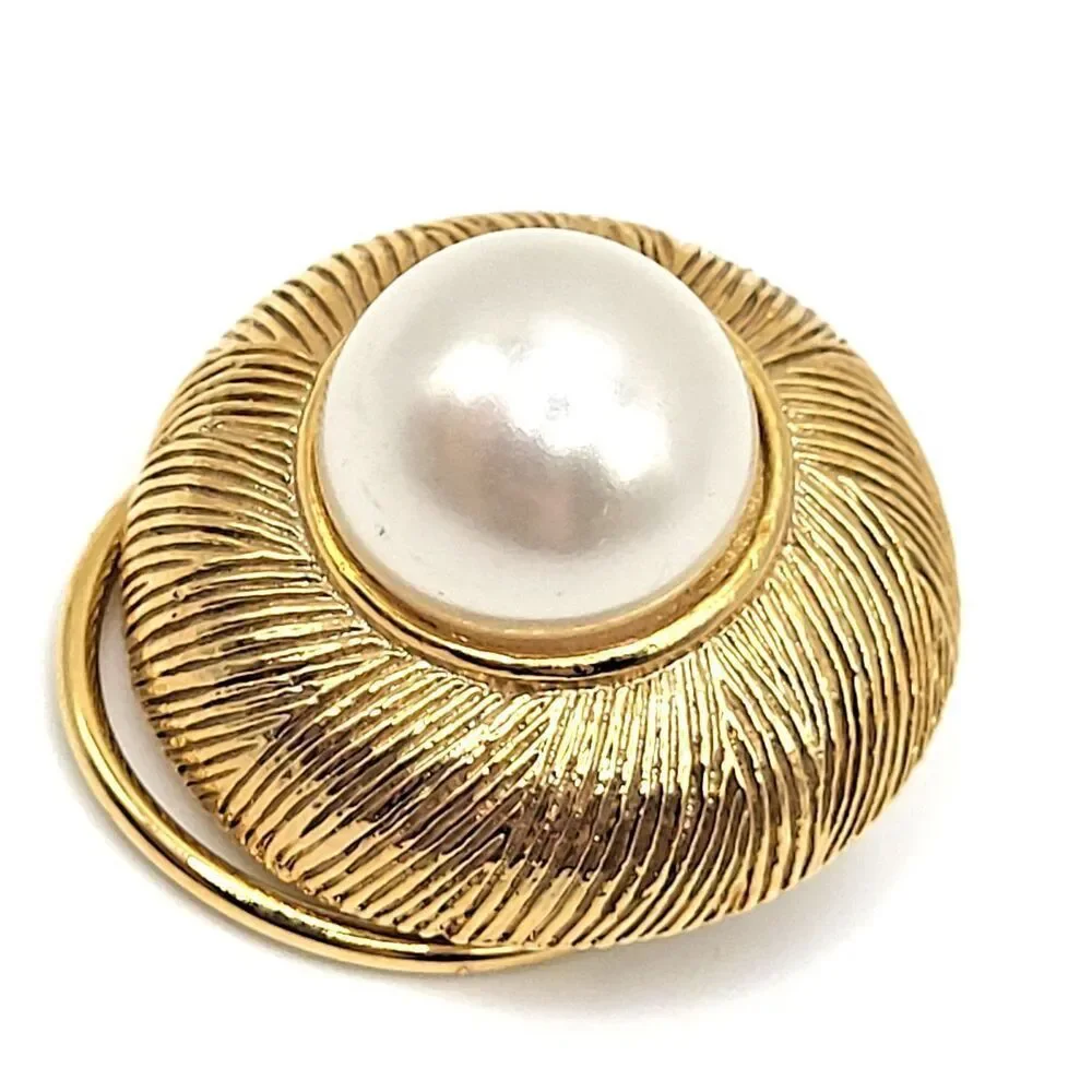 Vintage 80s Simulated Pearl Gold tone Scarf Clip 1.25in